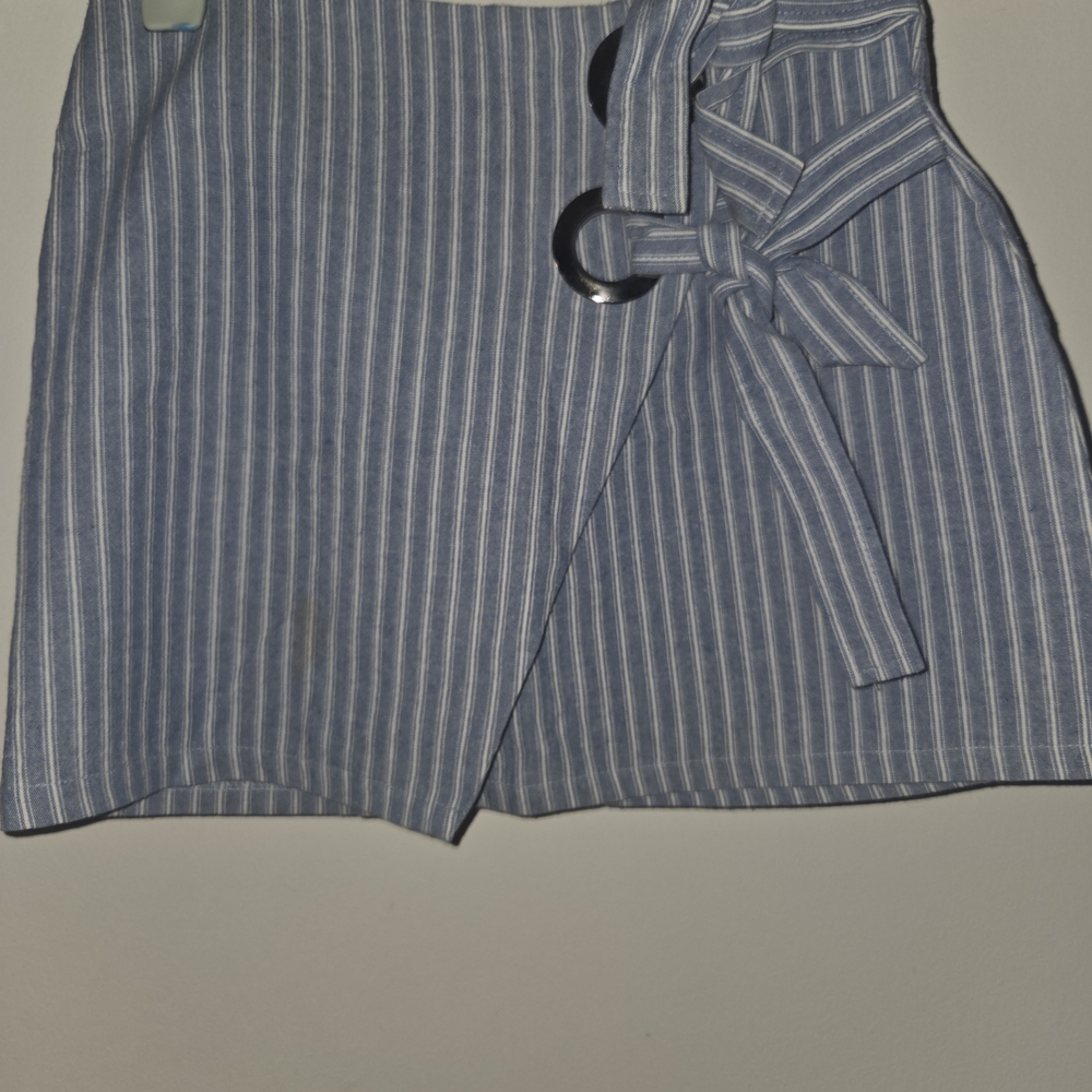 Elegant Blue Striped Mini Skirt